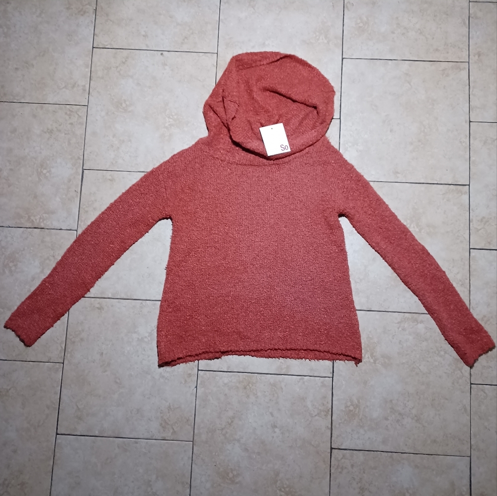 So - Sweater Small  Red Turtleneck